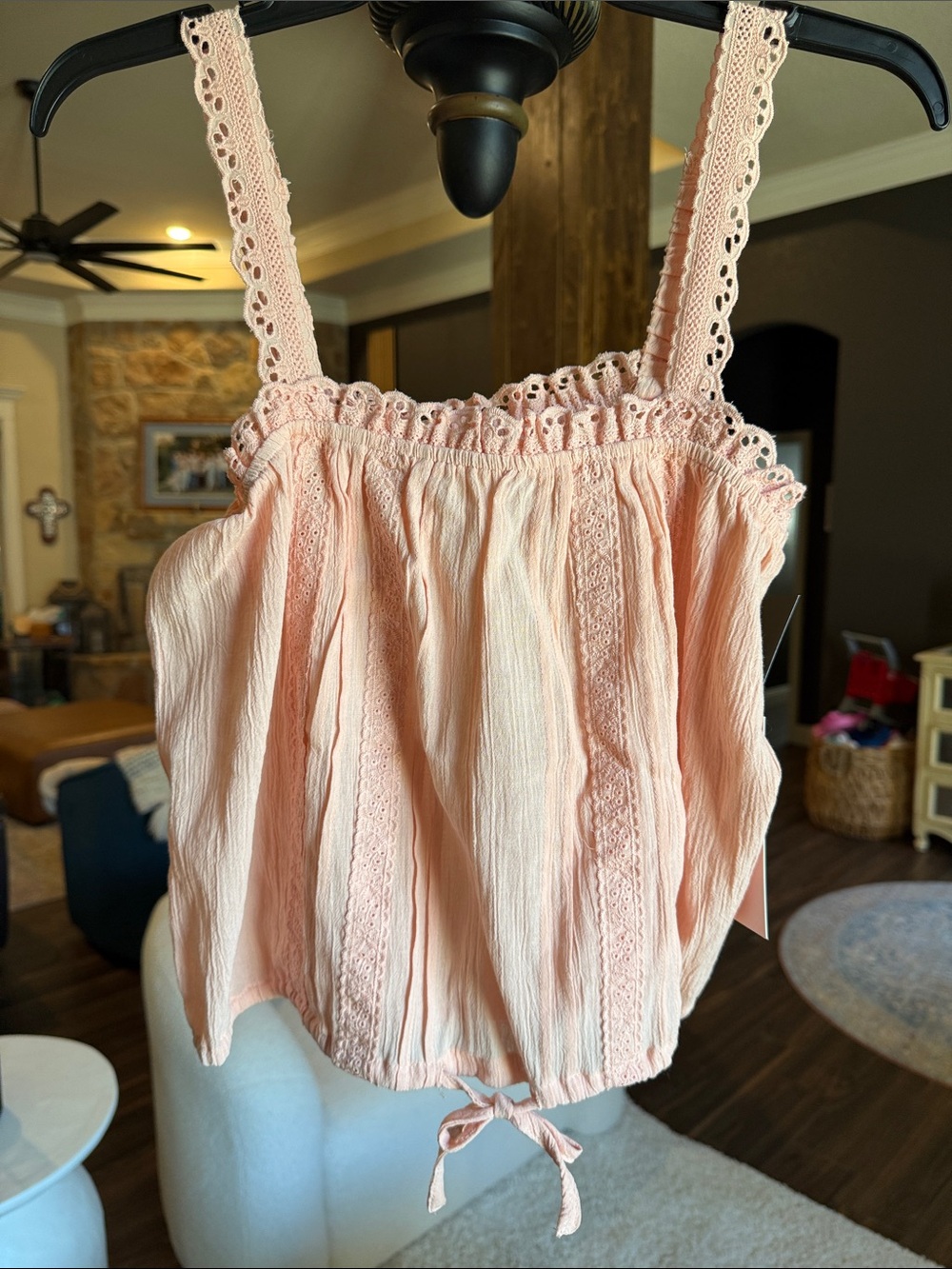 Celebrity Pink Peach Lace-Trim Cropped Cami
